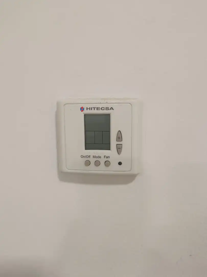 Büro zum Verkauf in Sevilla mit Klimaanlage und Abstellraum