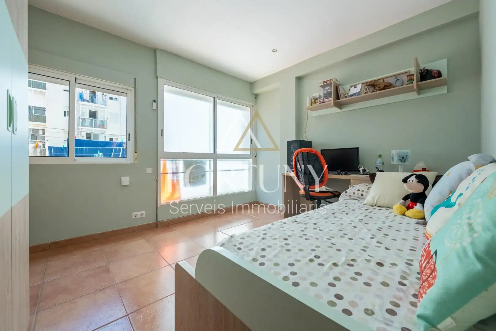 Schlafzimmer von Wohnung zum Verkauf in Reus mit Klimaanlage und Heizung