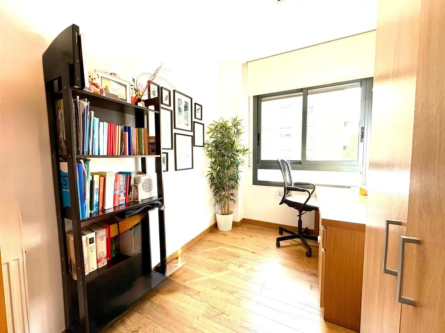 Piso en venta en Santa Perpètua de Mogoda con Aire acondicionado, Calefacción y Jardín privado
