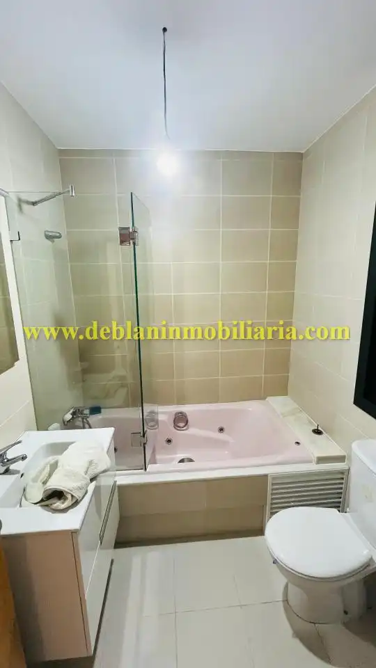 Baño de Piso en venta en O Rosal  , Pontevedra