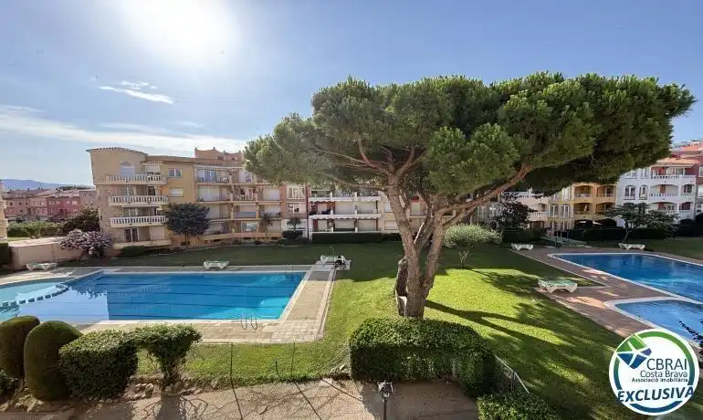 Appartement compact avec piscine à vendre à Sector GRAN RESERVA 5