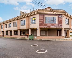 Exterior view of Building for sale in San Cristóbal de Entreviñas