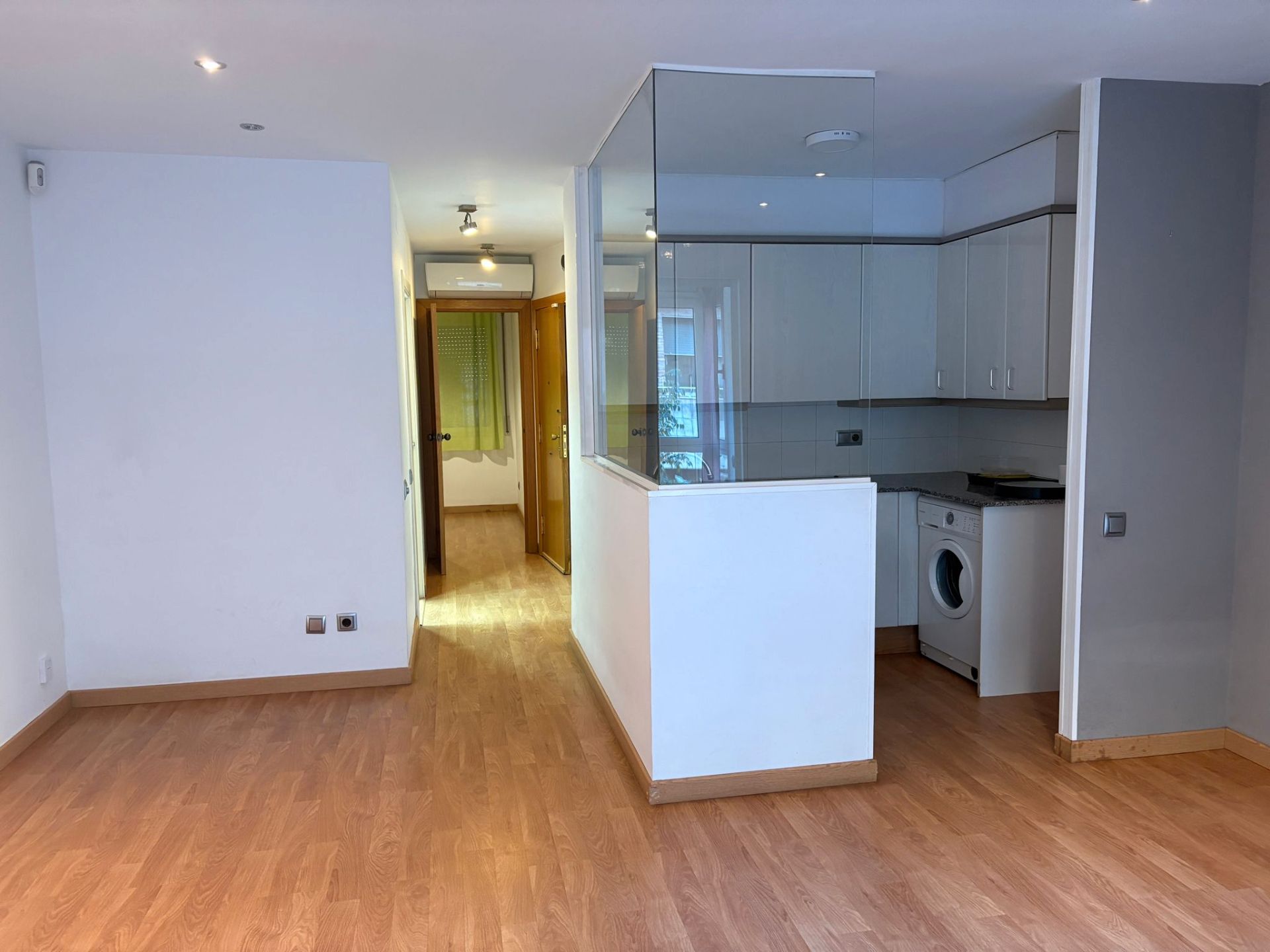 Flat to rent in Carrer d'En Prim, Centre
