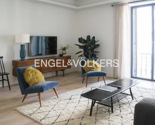 Living room of Apartment to rent in  Madrid Capital  with Air Conditioner and Balcony