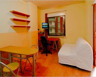 Dormitori de Apartament de lloguer en Salamanca Capital