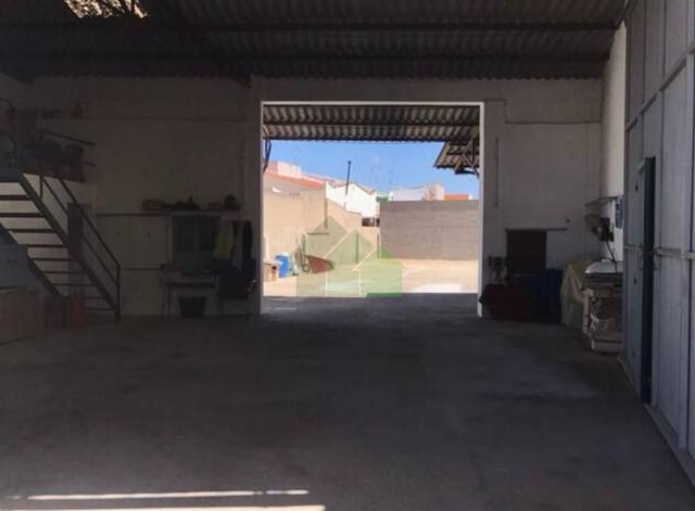 Nave industrial en Venta en Puebla de la Calzada