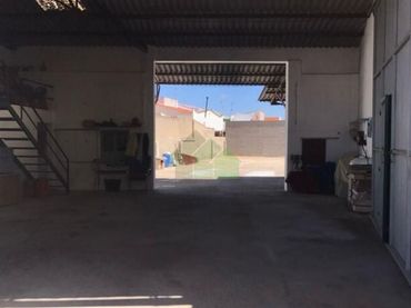 Nau industrial en venda a Puebla de la Calzada