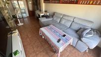 Sala d'estar de Pis en venda en Dos Hermanas amb Aire condicionat, Traster i Balcó