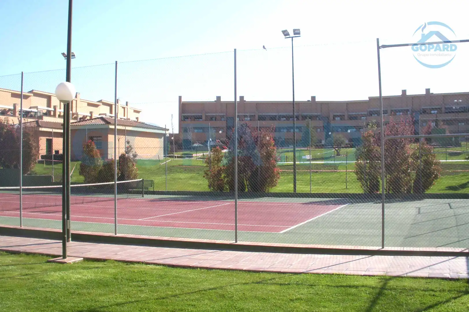 Vista exterior de Garatge de lloguer en Villanueva de la Cañada