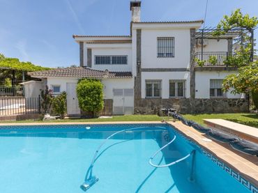 Villa avec balcon à vendre à Calle Calle Borgoña