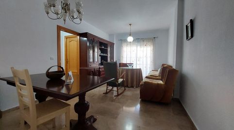 Amplio Piso en Venta en el Corazón de Salobreña