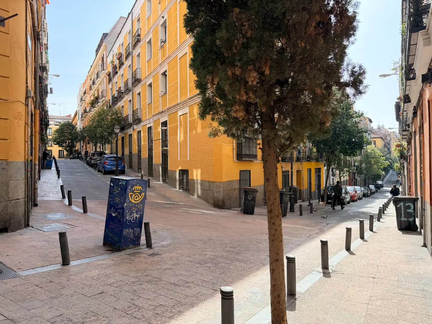 Exterior view of Commercial properties for sale in Madrid  with Heating