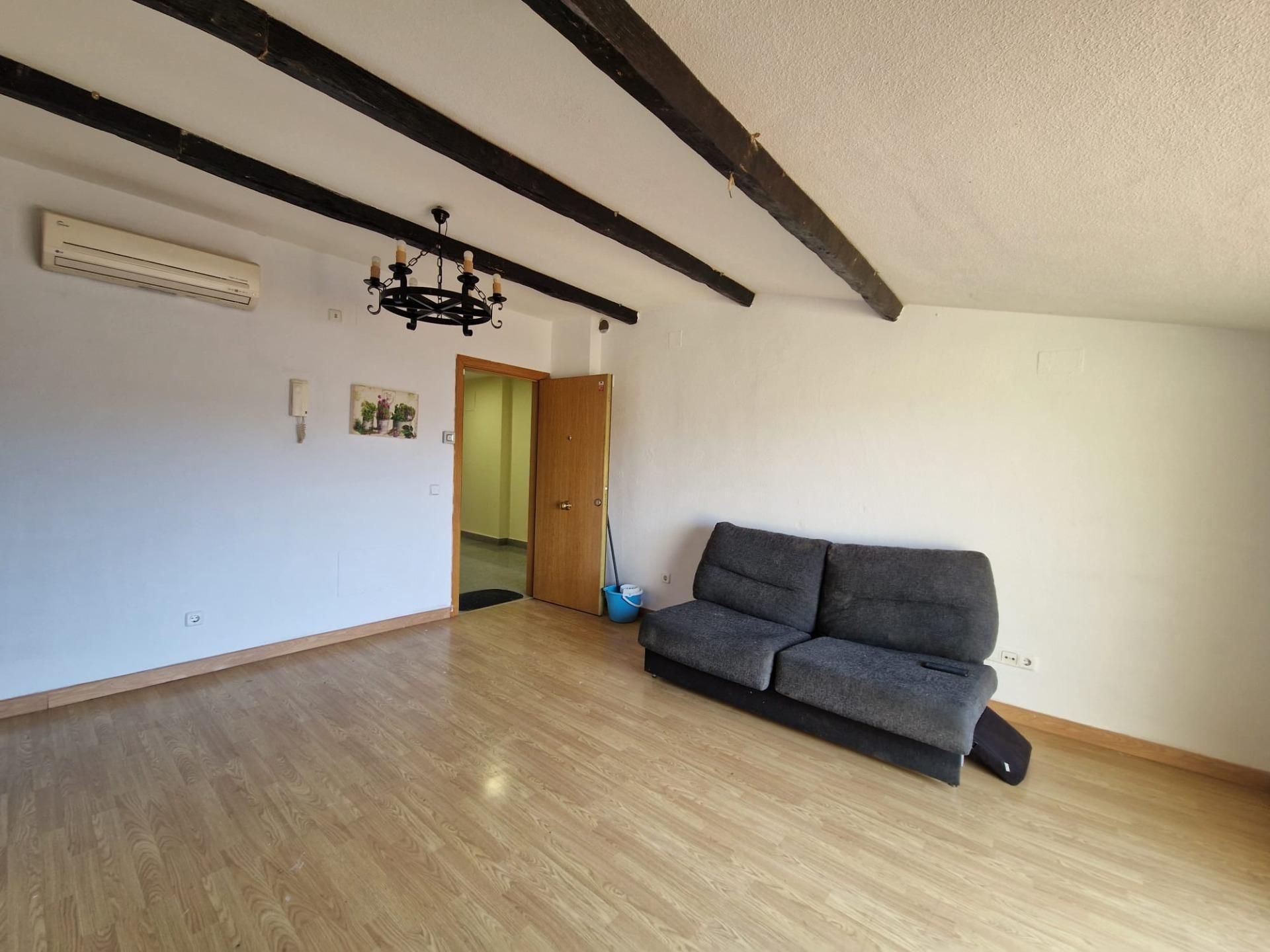 Living room of Attic for sale in Camarena  with Air Conditioner, Heating and Terrace