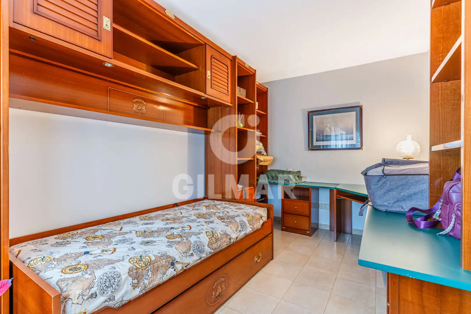 Habitación de Casa o chalet en venta en Las Rozas de Madrid con Aire acondicionado, Calefacción y Jardín privado