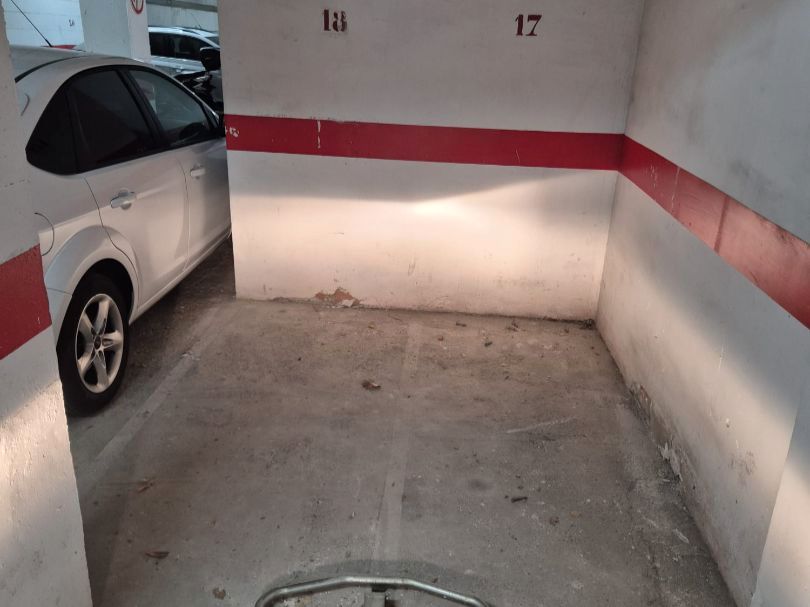 Parkplatz von Garage miete in Canet de Mar