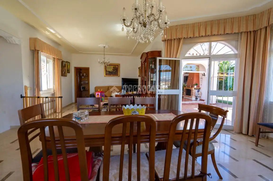 Casa amb piscina en venda a El Faro de Calaburra - Chaparral, imagen 18