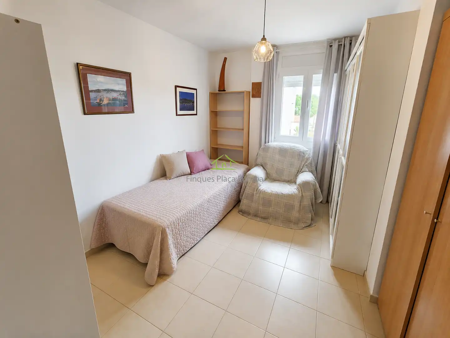 Habitación de Apartamento en venta en Santa Cristina d'Aro con Calefacción, Terraza y Balcón