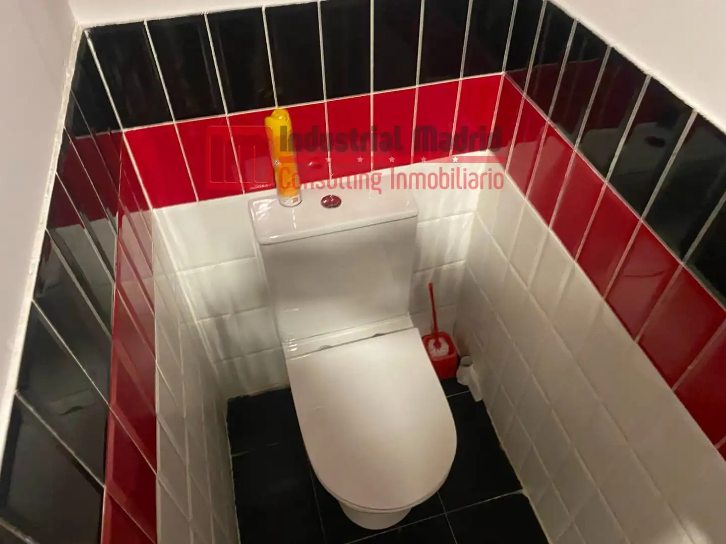 Badezimmer von Geschaftsraum zur Miete in Rivas-Vaciamadrid