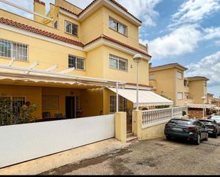 Exterior view of Single-family semi-detached to rent in Cullera  with Air Conditioner and Terrace