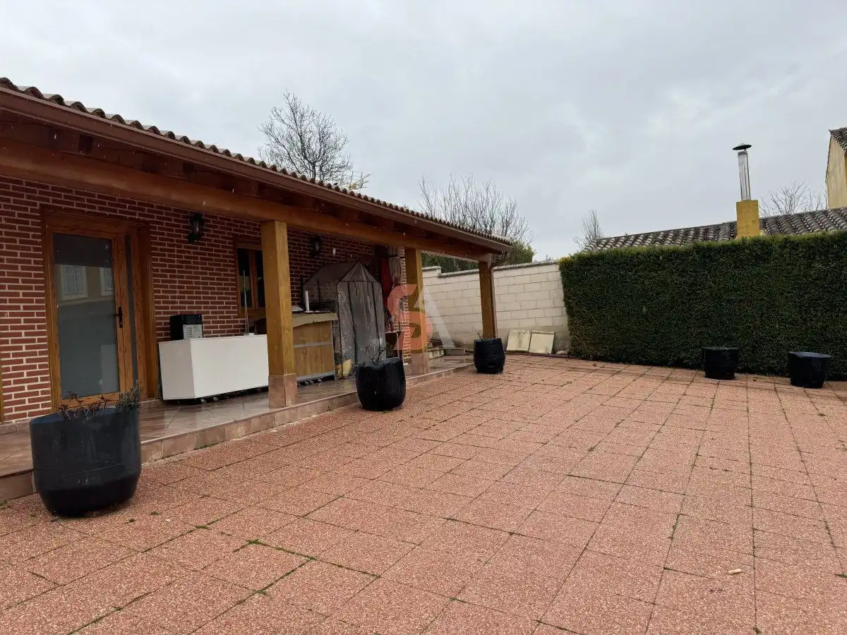 Casa amb terrassa en venda a RÍO PISUERGA, imagen 9