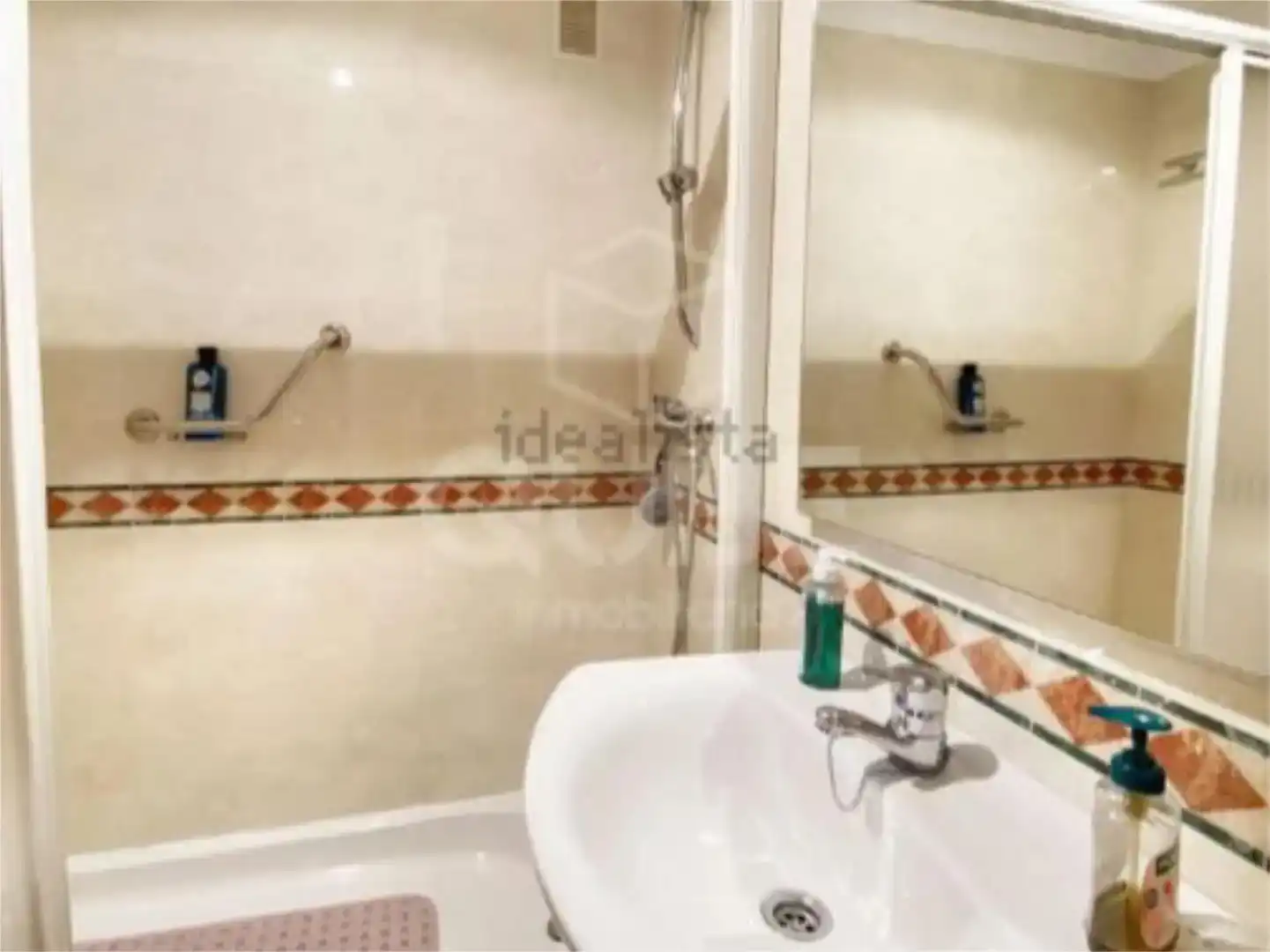 Baño de Piso en venta en Málaga con Aire acondicionado, Parquet y Trastero