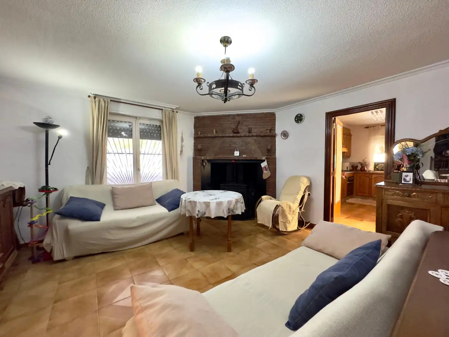 Sala de estar de Casa o chalet en venta en Aspe con Calefacción, Jardín privado y Terraza