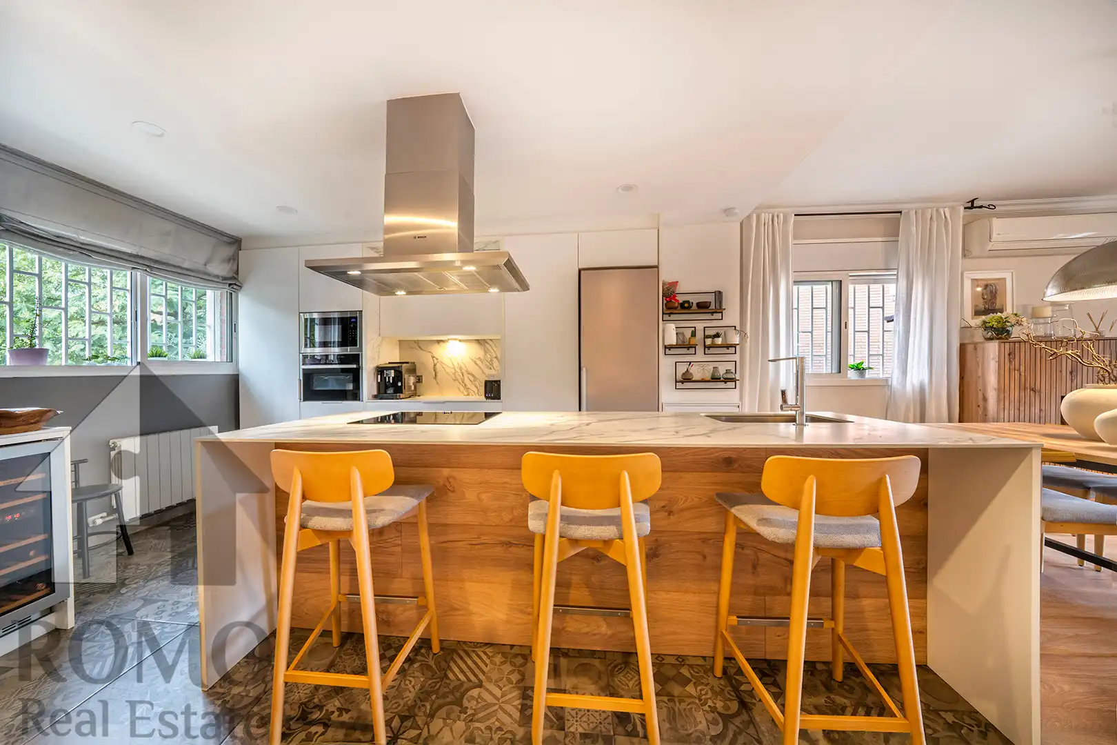 Casa pareada con terraza en venta en Santa Perpètua de Mogoda, imagen 7