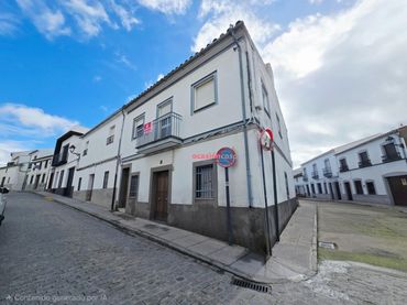 Haus mit Balkon zum Verkauf in Pozoblanco