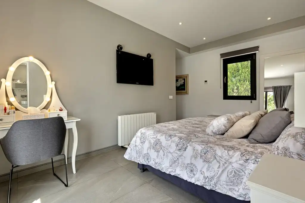 Dormitori de Casa o xalet en venda en Sa Pobla amb Jardí privat i Terrassa