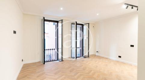 Foto 3 de Piso en venta en Carrer de Petritxol, Barri Gòtic,  Barcelona Capital