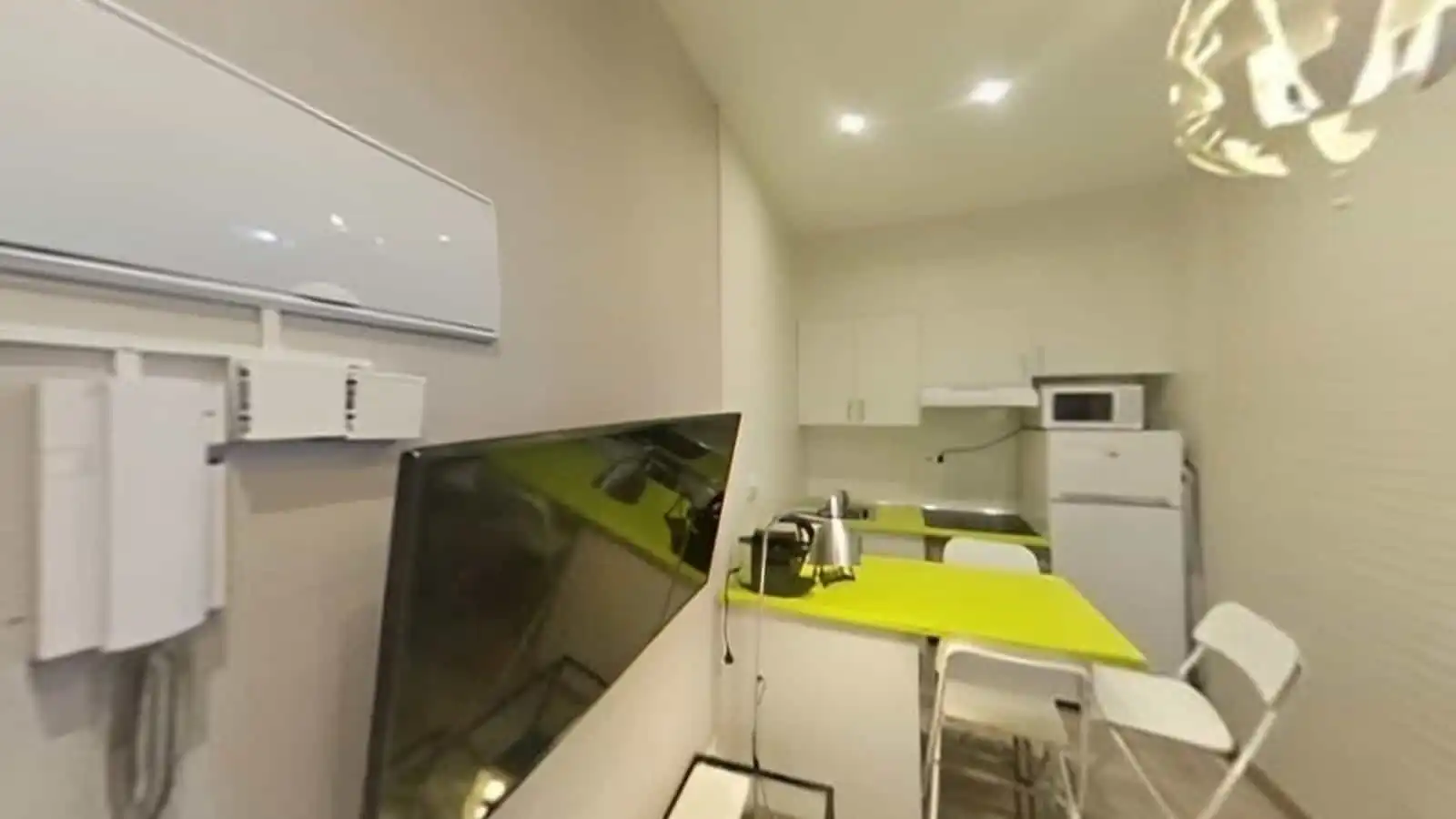 Flat with lift to rent in Ronda de Valencia, imagen 9