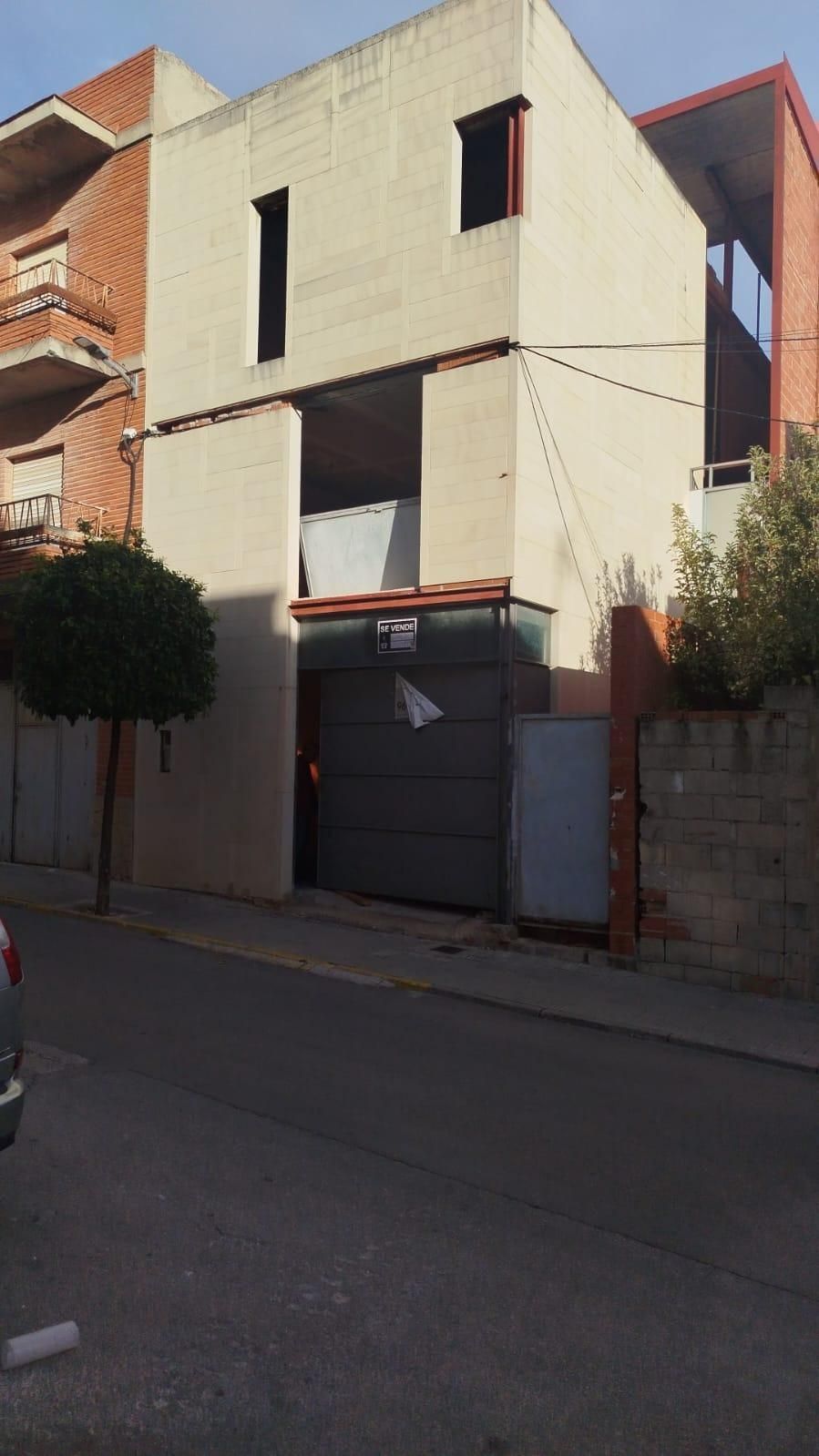 Exterior view of Building for sale in L'Olleria