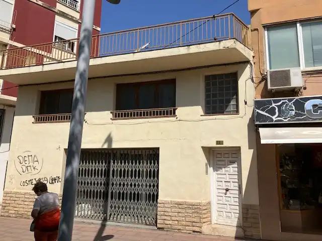 Local comercial de lloguer a Avenida de Madrid, imagen 3