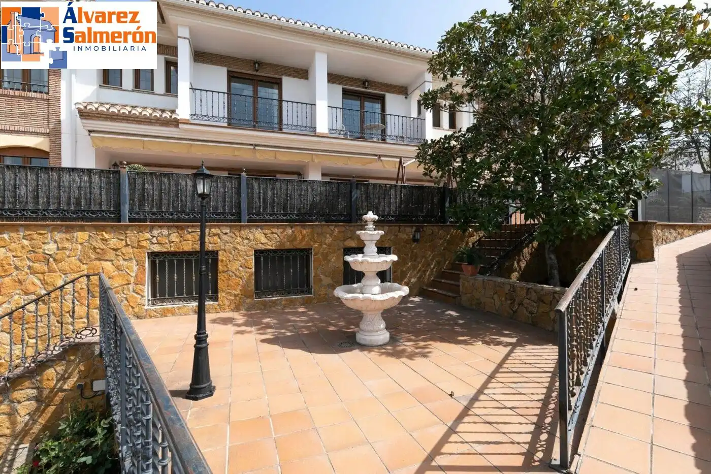 Haus oder Chalet zum Verkauf in Avenida LOAYSA, Huétor Vega