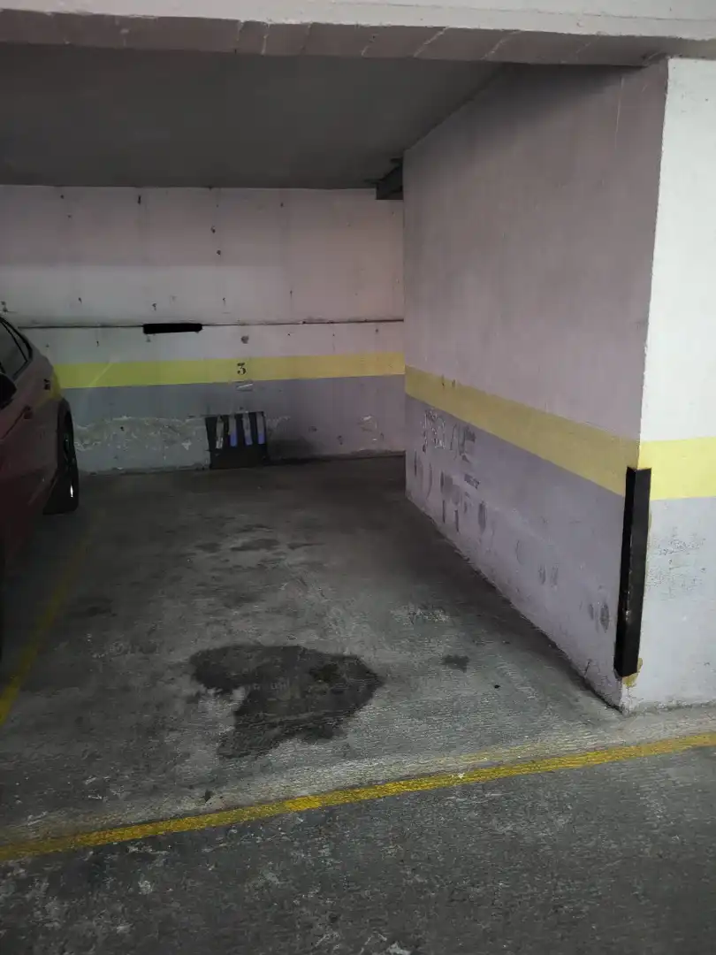 Garage for sale in Madrid