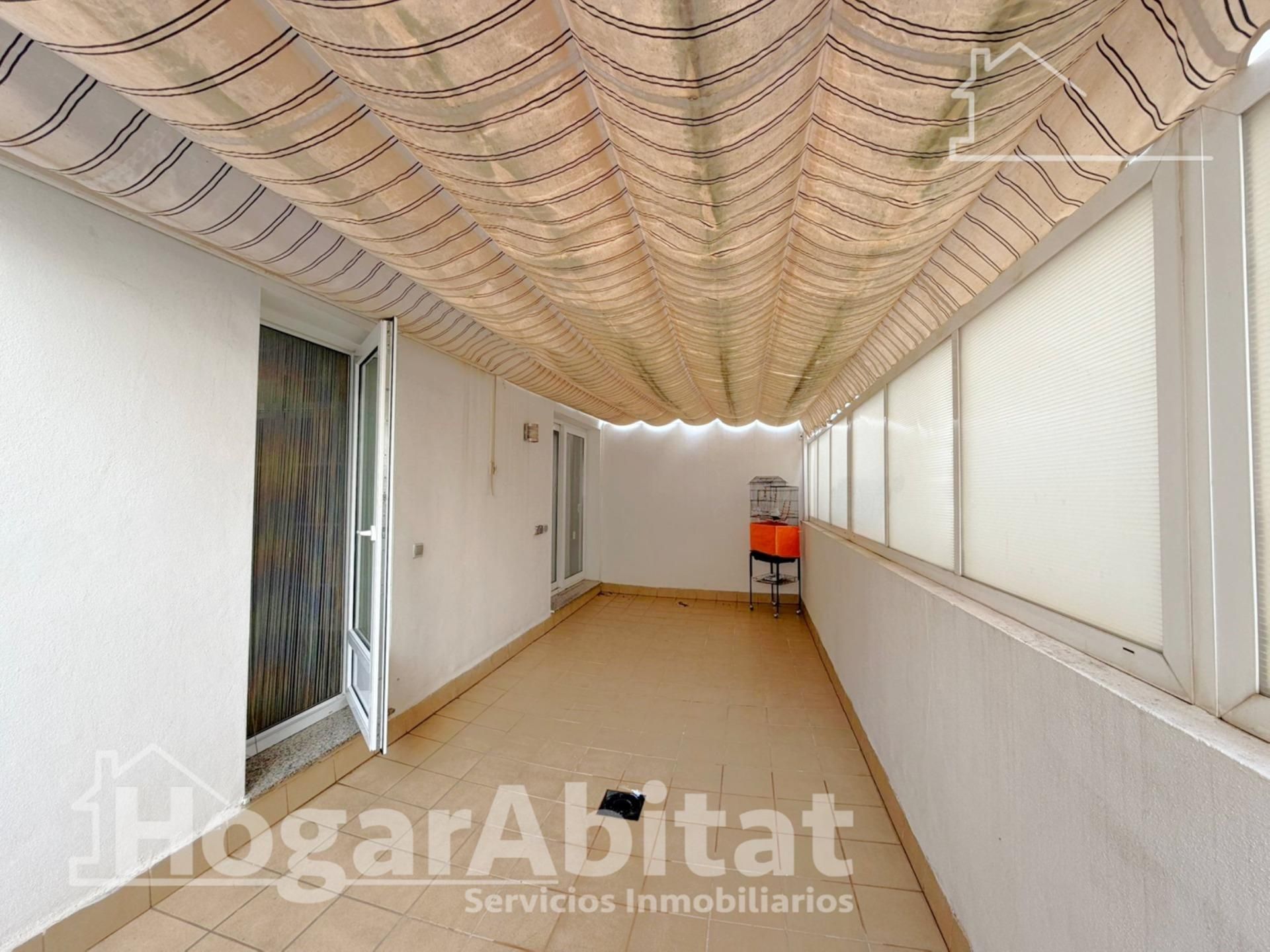 Piso en venta en Sagunto / Sagunt con Aire acondicionado, Terraza y Trastero