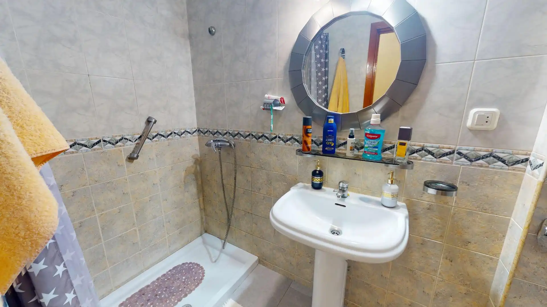 Bathroom of Flat for sale in Santa Cruz de Tenerife