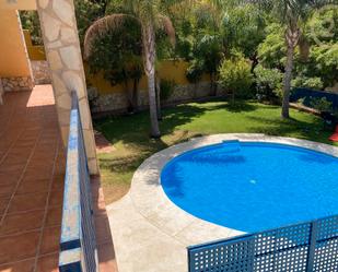 Swimming pool of Flat to rent in Benalmádena  with Air Conditioner, Heating and Furnished