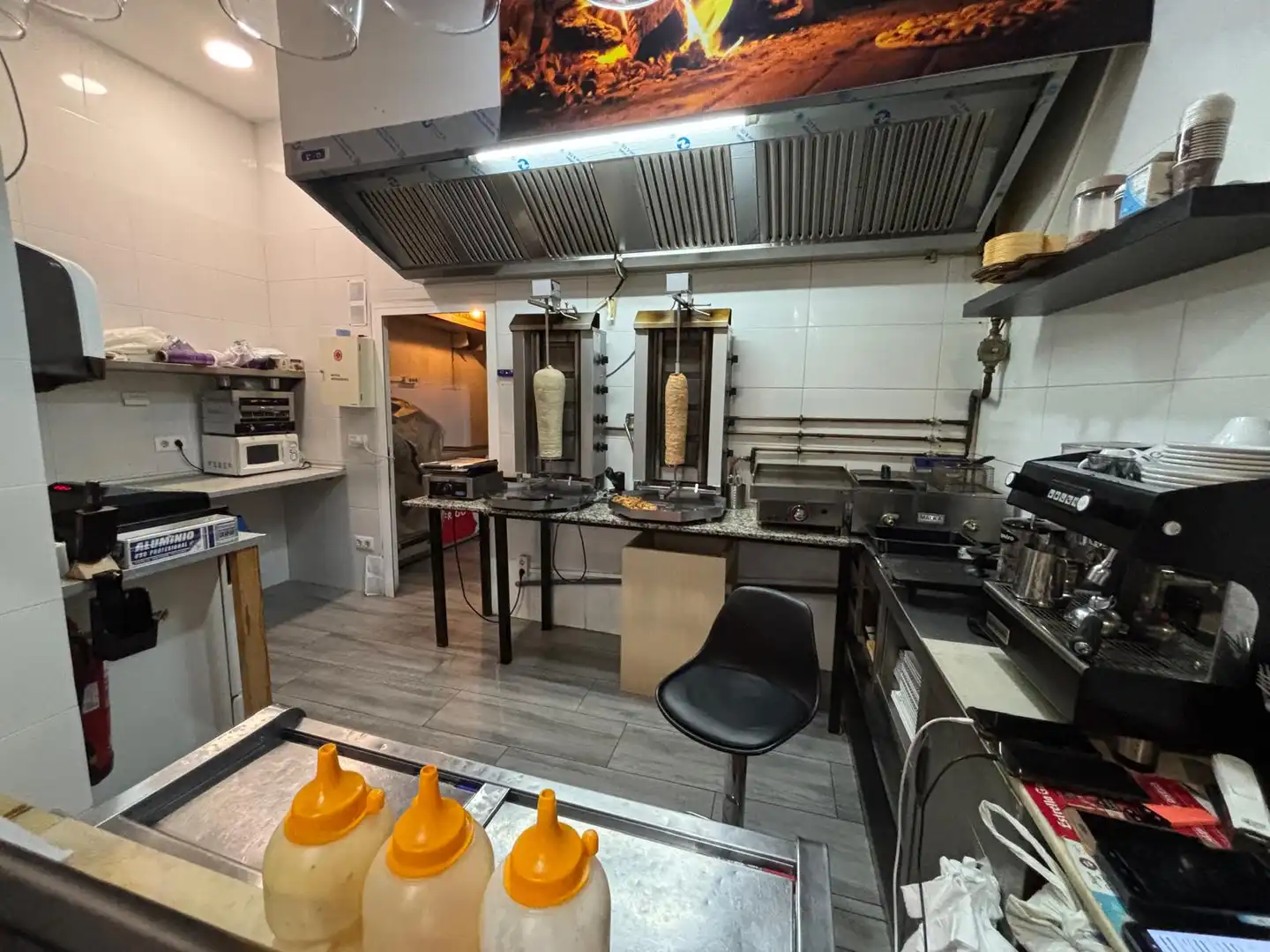 Business premises for transfer in Carrer d'En Prim 128, imagen 7