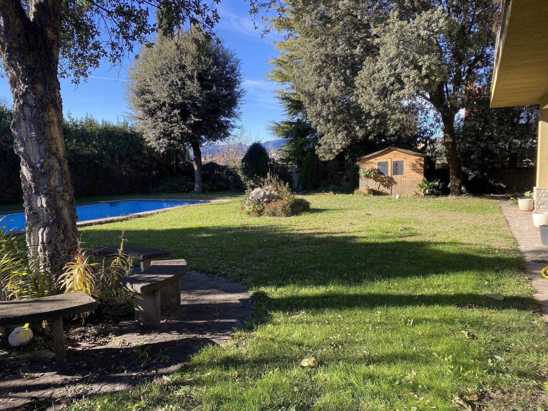 Garden of House or chalet for sale in Torelló  with Heating, Terrace and Storage room