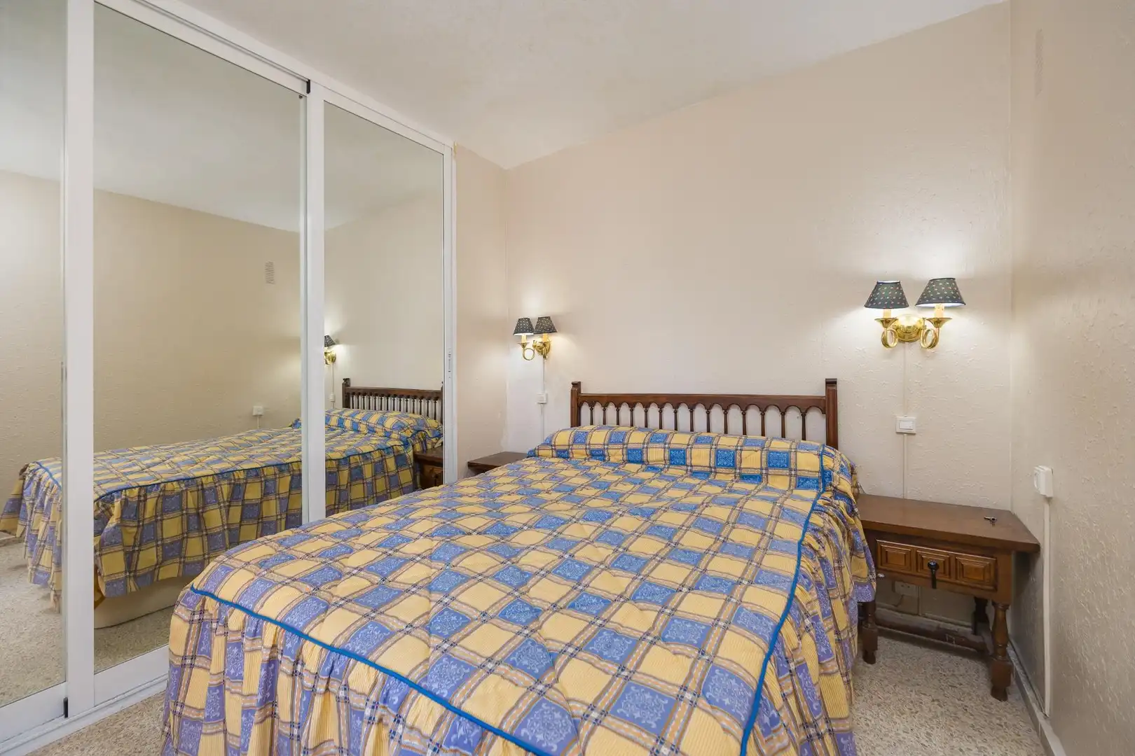 Habitación de Apartamento en venta en Torrevieja con Terraza y Amueblado