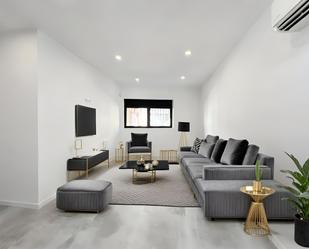 Loft en venda a Carrer de Finestrat, El Camp de l'Arpa del Clot