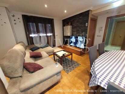Sala d'estar de Dúplex en venda en  Lleida Capital amb Aire condicionat, Terrassa i Balcó