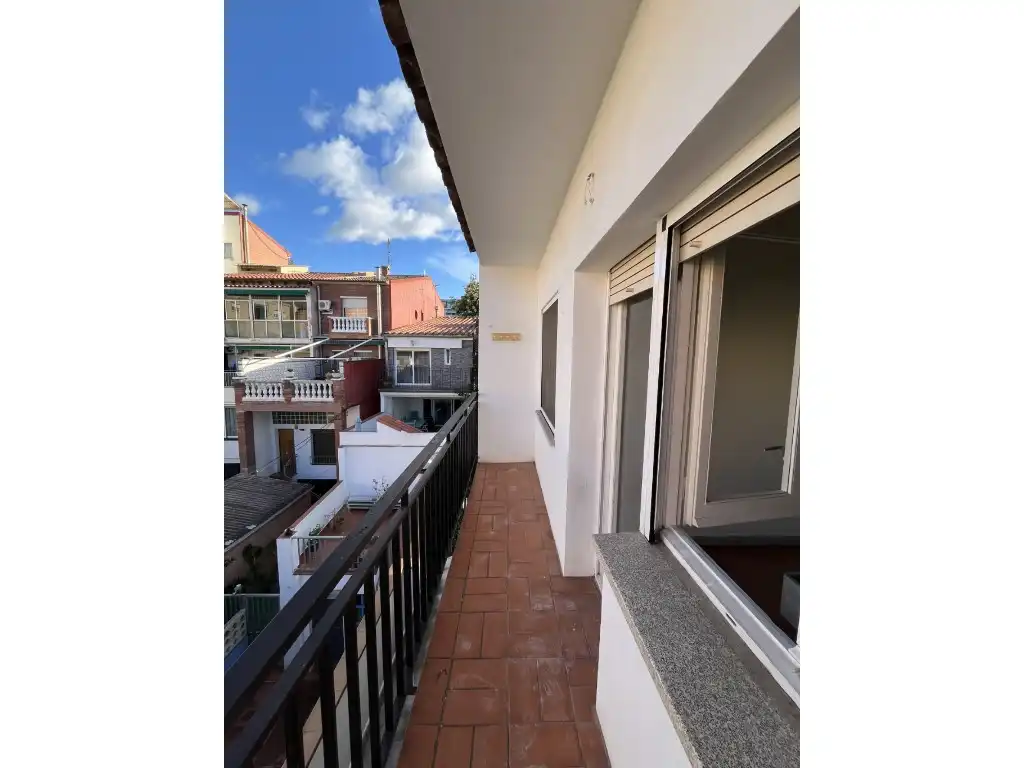 Edificio en venta en Col.legis Nous