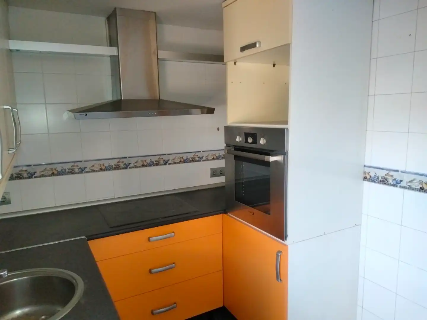 Kitchen of Flat for sale in Madrid  with Air Conditioner and Heating