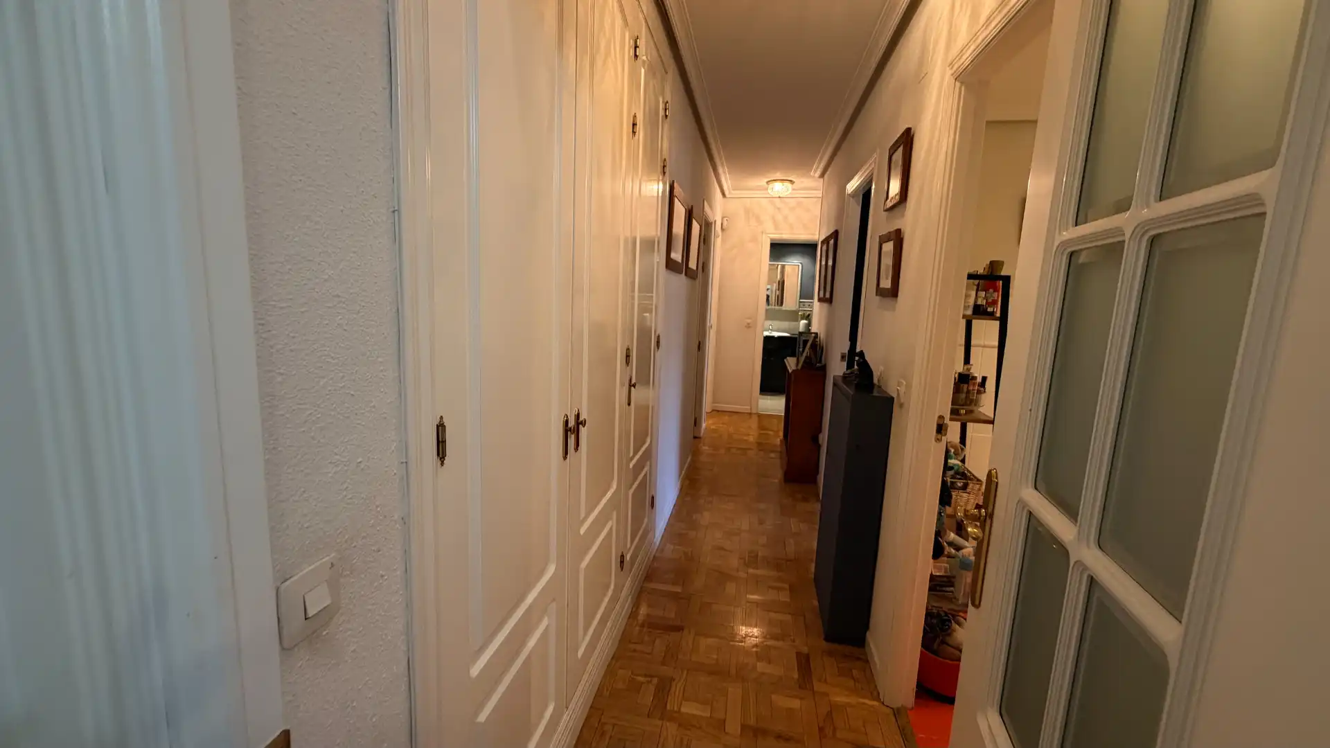 Wohnung zum Verkauf in Madrid mit Klimaanlage, Heizung und Privatgarten