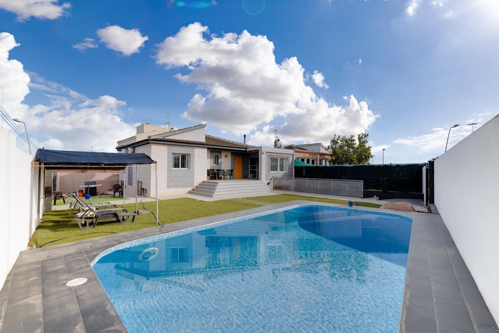 Casa o chalet en venta en Los Balcones - Los Altos