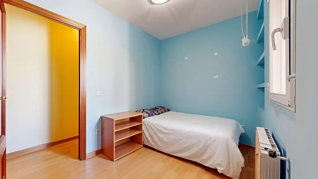 Schlafzimmer von Wohnung zur Miete in Madrid mit Klimaanlage, Heizung und Terrasse