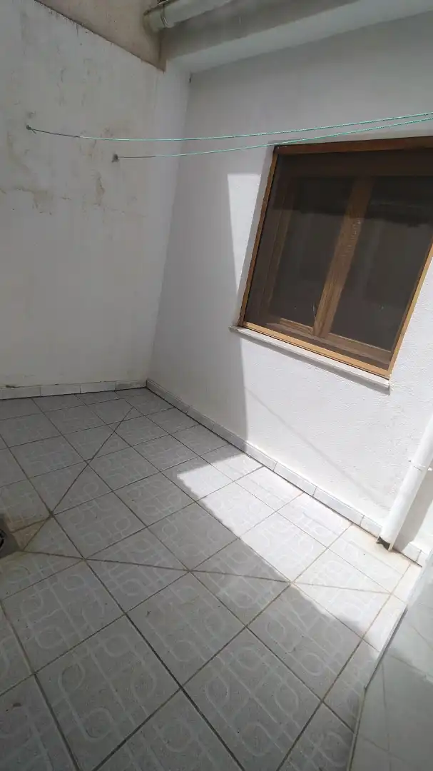 Dormitori de Casa o xalet en venda en Baza amb Calefacció i Moblat