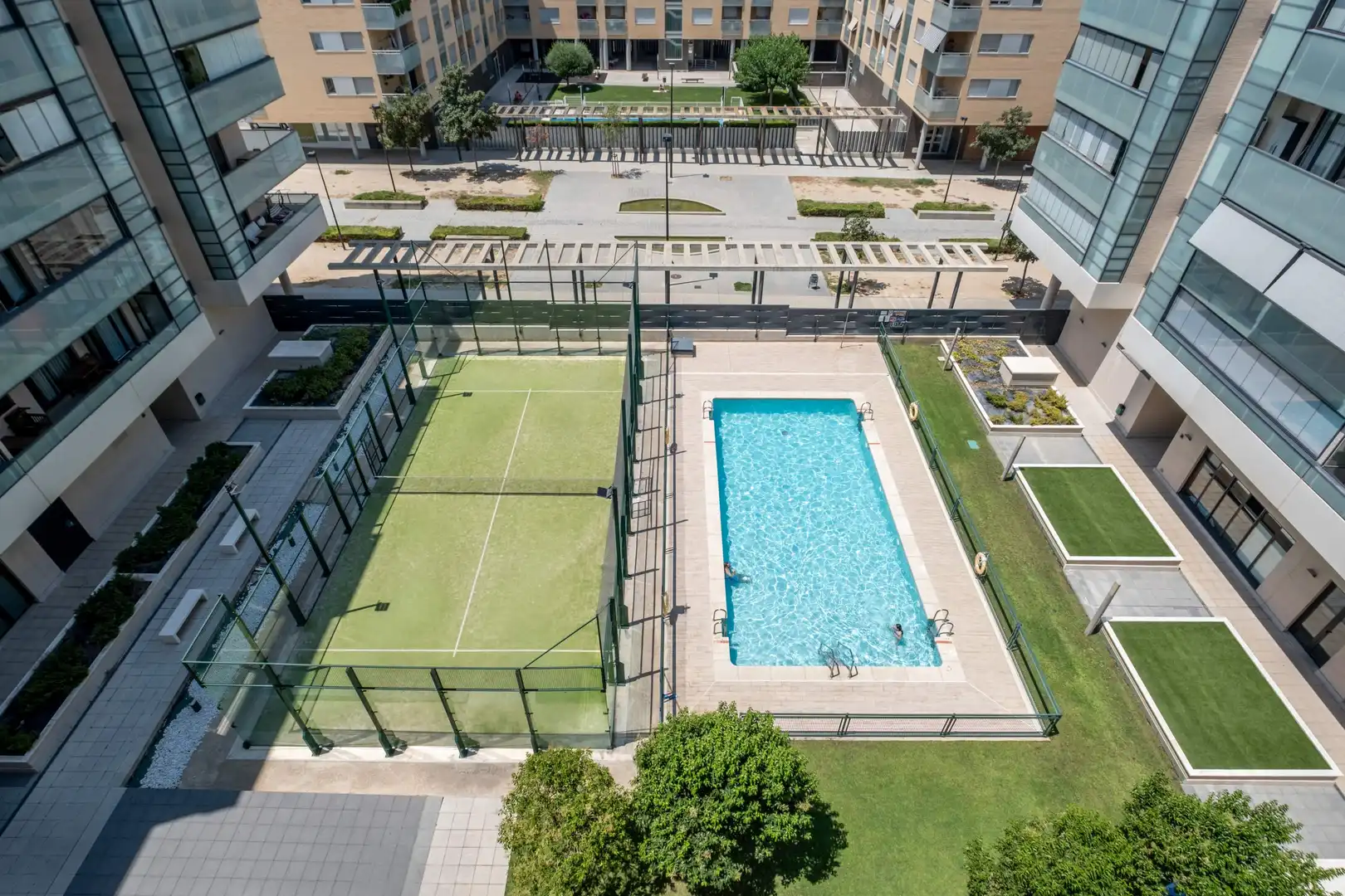 Piscina de Ático en venta en Zaragoza con Calefacción, Jardín privado y Terraza